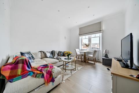 2 bedroom apartment for sale, London W8