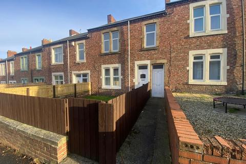 2 bedroom flat for sale, Swalwell, Newcastle upon Tyne NE16