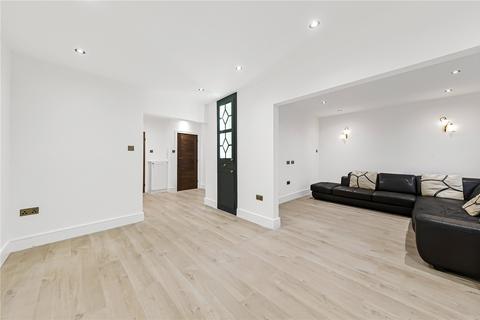 3 bedroom apartment to rent, Platts Lane, London, NW3