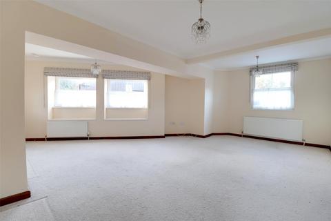 2 bedroom end of terrace house for sale, North Hill, Launceston, Cornwall, PL15