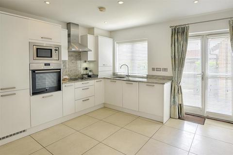 2 bedroom semi-detached house to rent, Livermore Cottages, New Street, Great Dunmow, Essex, CM6