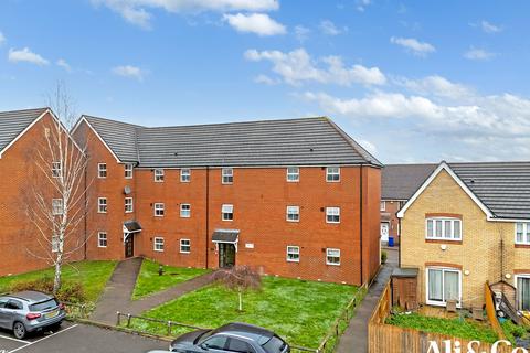 2 bedroom apartment for sale, Rawlyn Close, Grays