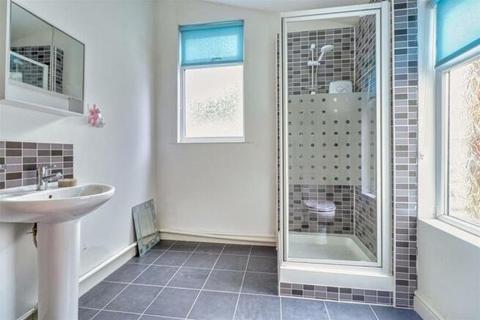 1 bedroom apartment for sale, Stanningley Road, West Yorkshire LS12