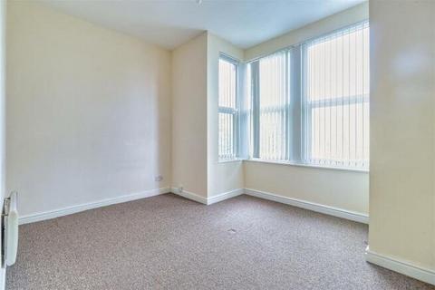 1 bedroom apartment for sale, Stanningley Road, West Yorkshire LS12