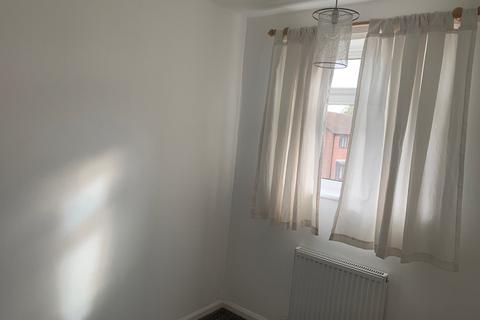 2 bedroom semi-detached house to rent, Dinnington, Sheffield S25