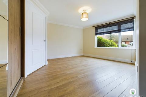 2 bedroom flat to rent, The Oaks, Birchington CT7