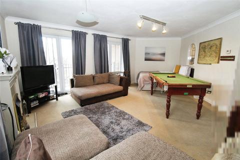 2 bedroom flat for sale, The Dell, Hampshire SO15