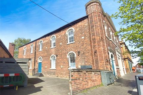 1 bedroom flat to rent, West Street, Derbyshire DE11