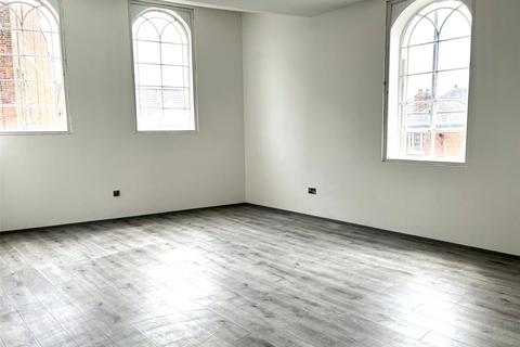 1 bedroom flat to rent, West Street, Derbyshire DE11