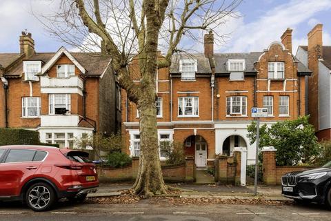 2 bedroom apartment to rent, NW2