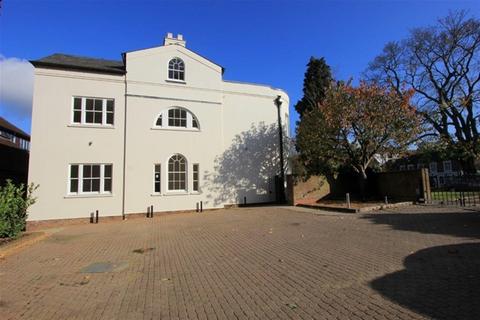 3 bedroom flat for sale, Harpenden AL5