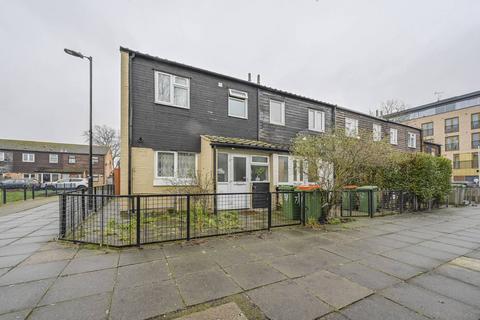 3 bedroom house to rent, Shipman Road, Canning Town, London, E16