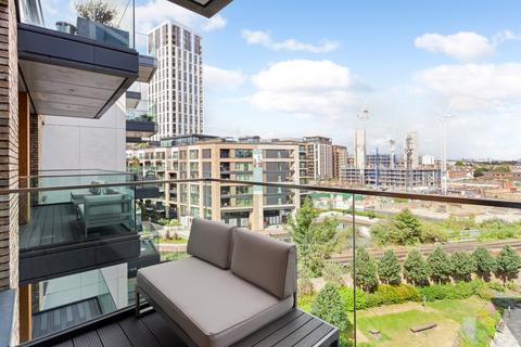 3 bedroom apartment for sale, London SW10