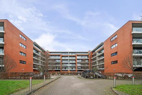 1 bedroom flat for sale, Newbury,  Berkshire,  RG14