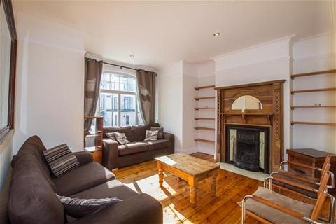 4 bedroom terraced house to rent, Arthur Road, Wimbledon Park, SW19