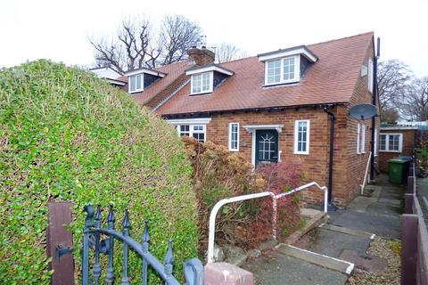 2 bedroom semi-detached house to rent, Southfield Road, Whickham