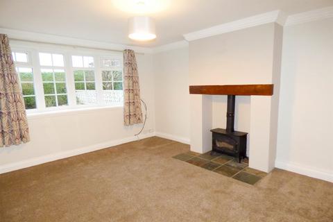 2 bedroom semi-detached house to rent, Southfield Road, Whickham