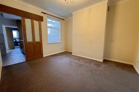 4 bedroom terraced house for sale, Morris Street, Swindon SN2