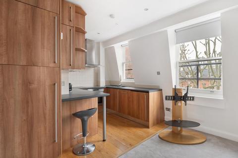 2 bedroom flat to rent, London SW3