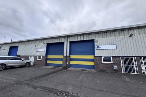 Industrial unit to rent, Unit 18L/M, Hartlebury Trading Estate, Hartlebury, Kidderminster, Worcestershire, DY10 4JB