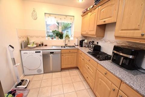 4 bedroom detached house for sale, Hampton Drive, Market Drayton, Shropshire