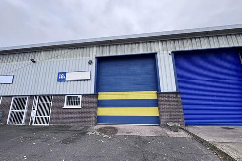 Industrial unit to rent, Unit 18N, Hartlebury Trading Estate, Kidderminster, Worcestershire, DY10 4JB