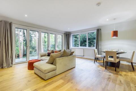 2 bedroom apartment for sale, St Francis House, Tekels Park, Camberley GU15