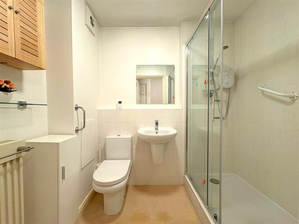 Bathroom - 1 New.jpg