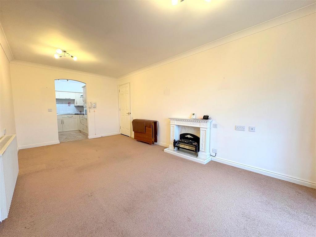 Living Room - 3 New.jpg