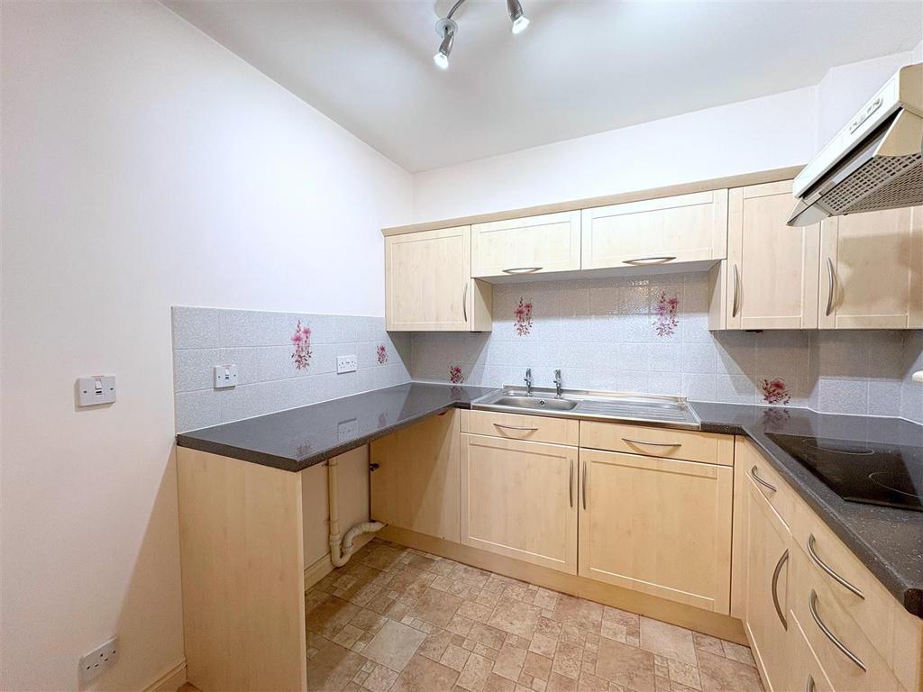 Kitchen - 2 New.jpg