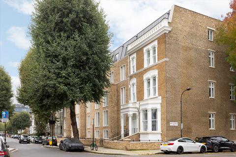 3 bedroom flat for sale, Sinclair Road, London, W14