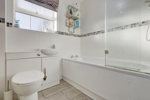 19 Mountbatten Drive, Shoeburyness, Southend-on-sea, SS3 8UY