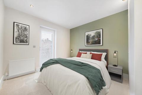 2 bedroom flat for sale, Railton Road, SE24