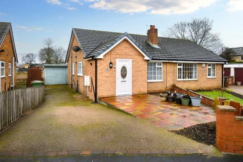 2 bedroom bungalow for sale, Thornleigh Crescent, Wakefield, West Yorkshire