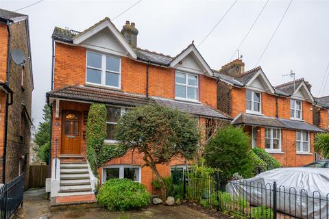 3 bedroom semi-detached house for sale, Oakdene Road, Redhill