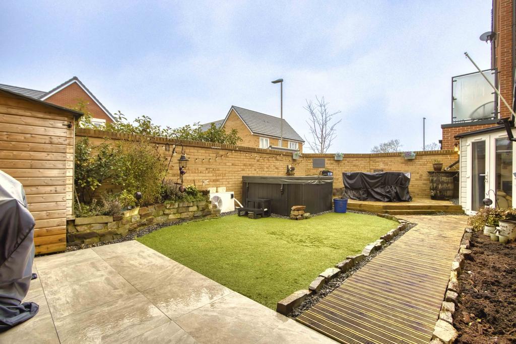 Apple Tree Close (5)