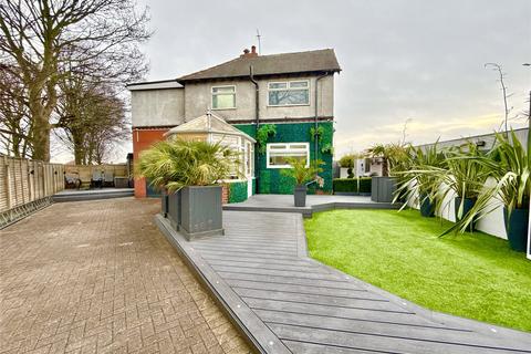 4 bedroom semi-detached house for sale, Saltersbrook Road, Darfield, S73