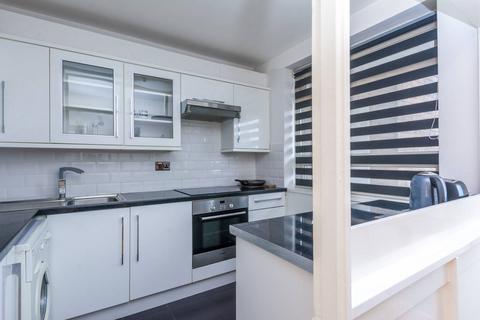 1 bedroom flat to rent, Upper Richmond Road, Putney, London, SW15