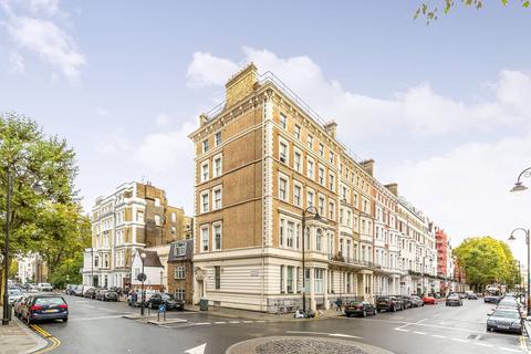 2 bedroom flat for sale, Harrington Gardens, South Kensington, London, SW7