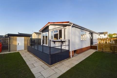 2 bedroom park home for sale, Waveney Park, Diss