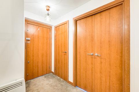 2 bedroom apartment for sale, Rayleigh Road, Leigh-on-sea, SS9
