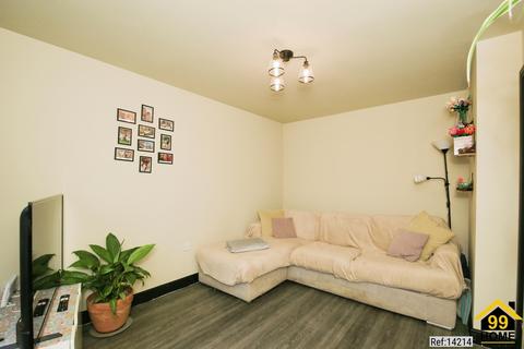 2 bedroom end of terrace house for sale, Dean Close, Weston, Lincolnshire, PE12