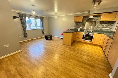 2 bedroom flat to rent, Corporation Street, Swindon, SN1 1DP