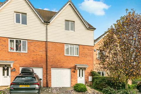 4 bedroom townhouse for sale, Sovereign Place , Hatfield, AL9