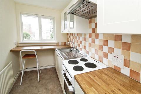 1 bedroom apartment to rent, Garrick Crescent, Croydon, CR0