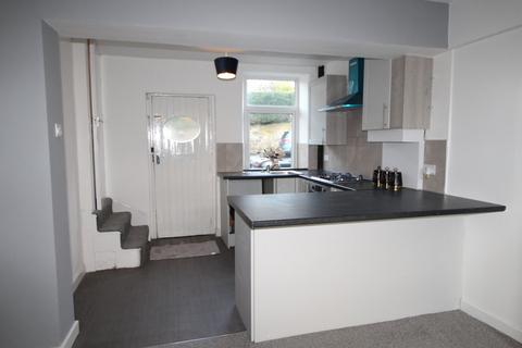 3 bedroom end of terrace house to rent, Lidget, Oakworth, Keighley, BD22