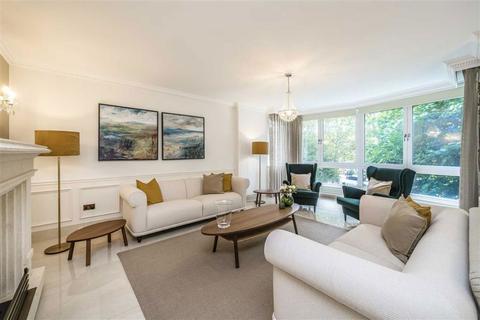 3 bedroom flat to rent, Hyde Park Crescent, London W2