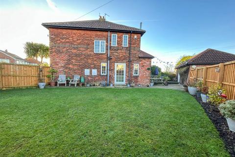 3 bedroom semi-detached house for sale, East Boldon Road, Cleadon