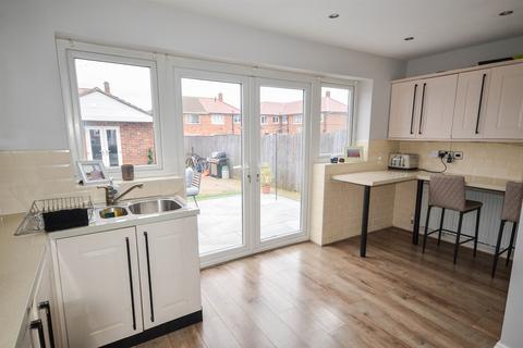 3 bedroom semi-detached house for sale, Elmfield Road, Hebburn