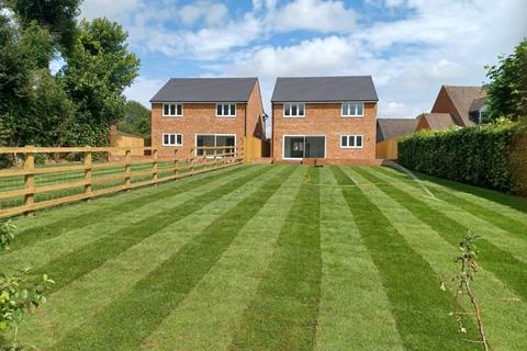 4 bedroom detached house for sale, Oving Road, Aylesbury HP22